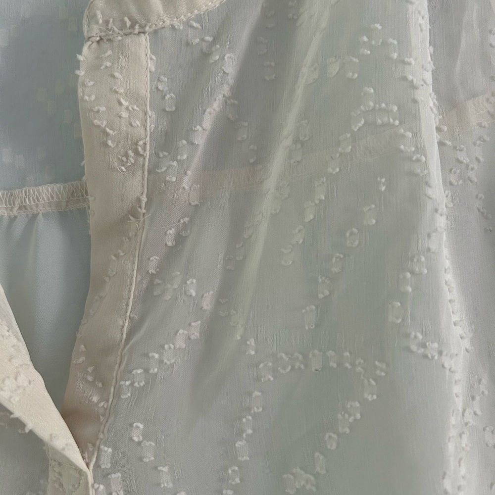 American Eagle chiffon Blouse - Picture 2 of 4